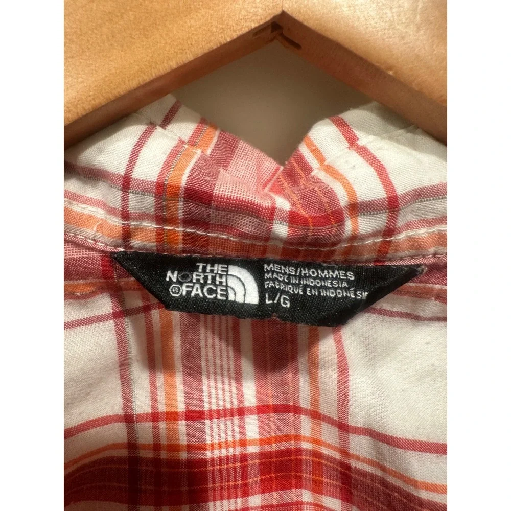 The North Face Mens Red Plaid Short Sleeve Button Up Hiking Shirt Large